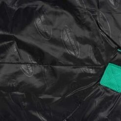 Weatherbeeta Comfitec Classic Standard Neck Medium Turnout Rug (Black/Green) 9 Weatherbeeta Comfitec Classic Standard Neck Medium Turnout Rug (Black/Green) -Horse Riding Equipment Store k03fef6c502d611dee0034af0ea1c3255